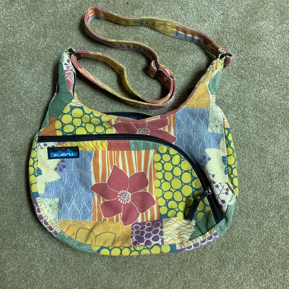 Crossbody Kavu bag